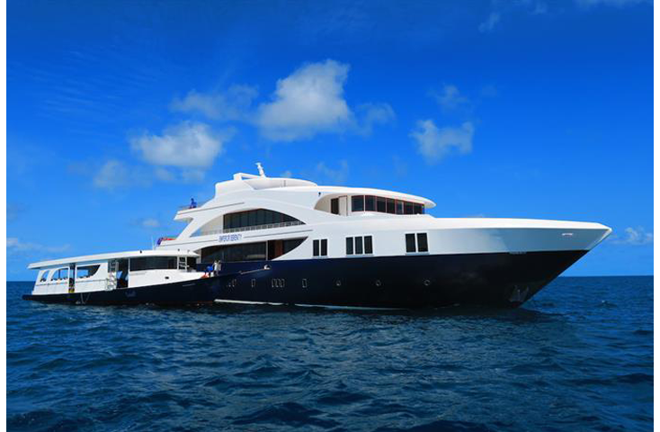 Emperor Serenity Liveaboard og dykkerdhoni